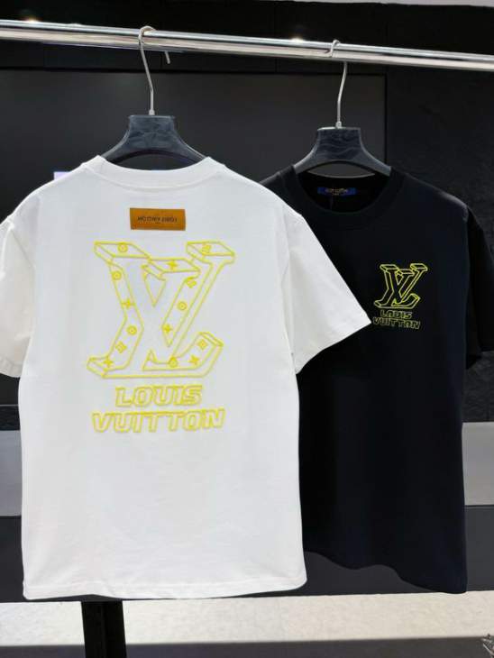 Picture of Louis Vuitton T Shirts Short _SKULVS-XLkctr2097416